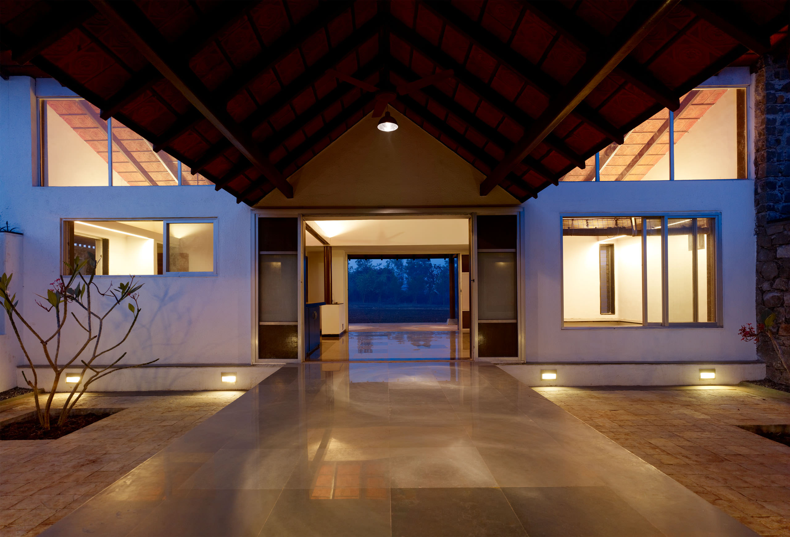 E12371 031776p j2560